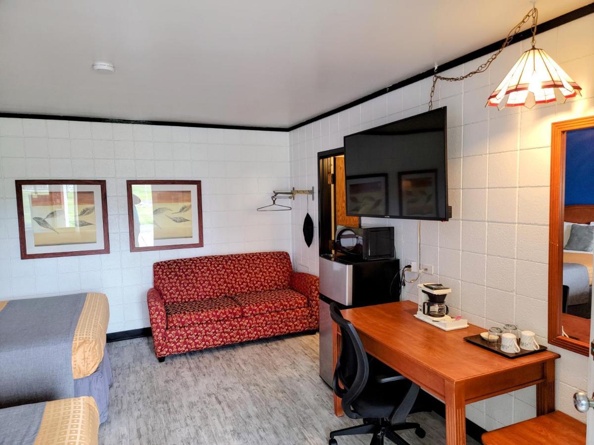 Skyview Motel - Prairie Du Sac Ngoại thất bức ảnh