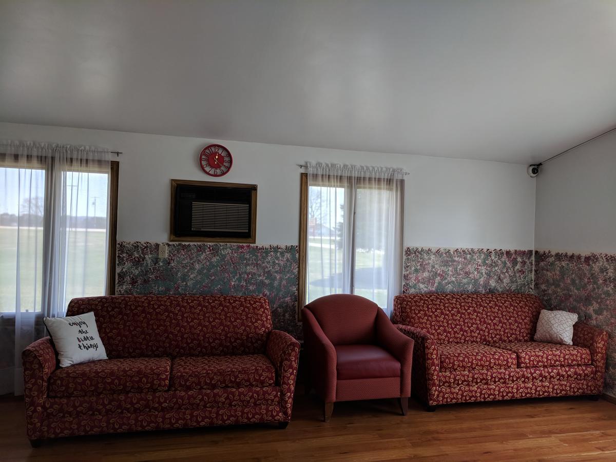 Skyview Motel - Prairie Du Sac Ngoại thất bức ảnh